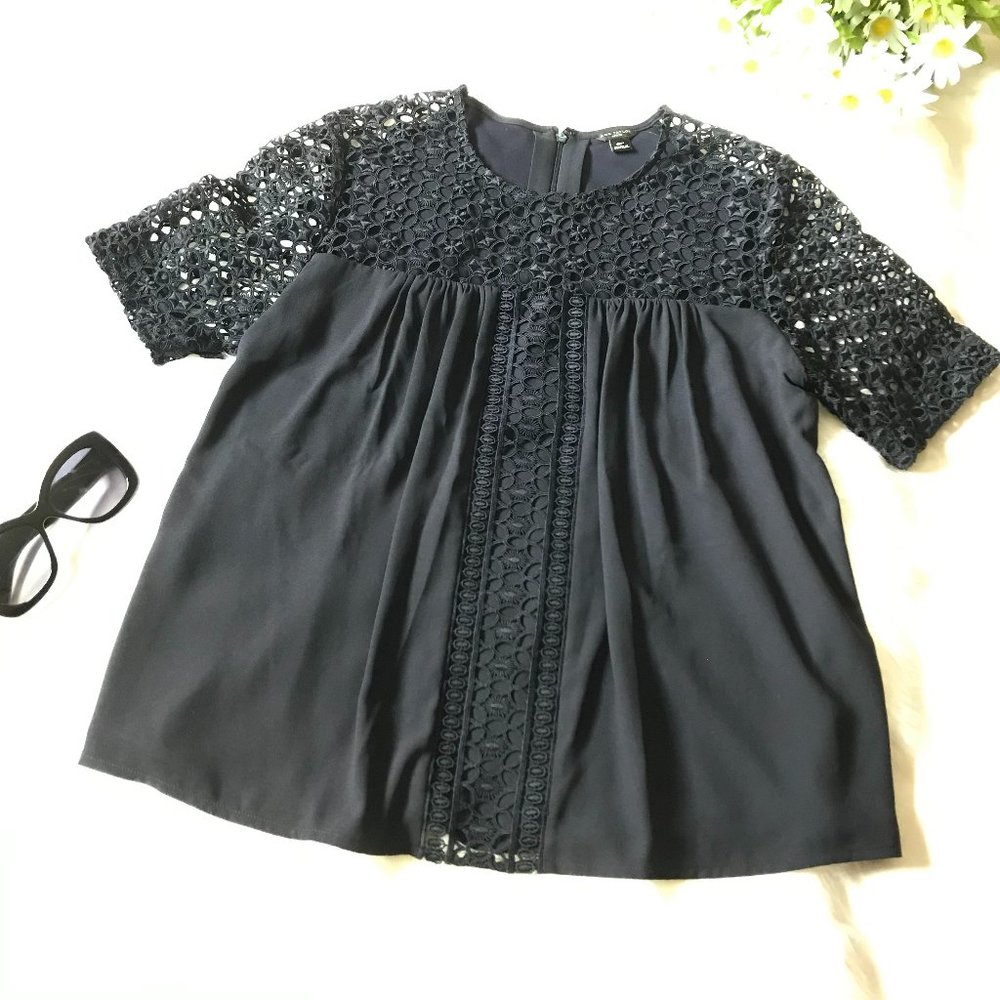NWOT Ann Taylor Cutout Top Blouse, Sz SP